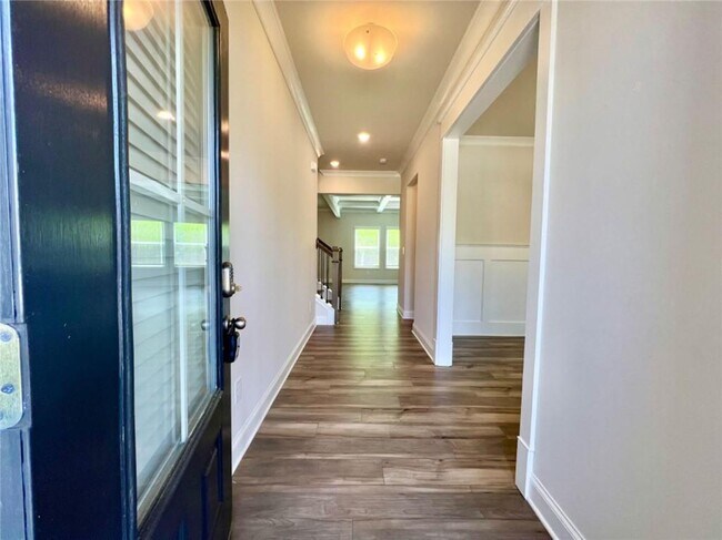 Foto del edificio - 1612 Dover Creek Ln