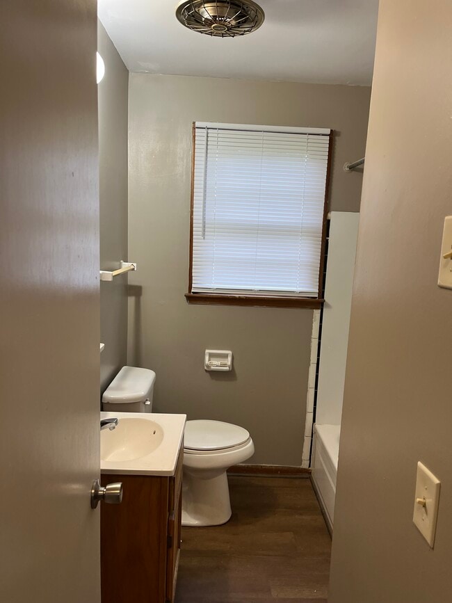 Building Photo - 2608 Jenkins St