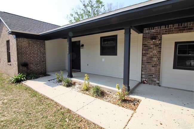 Building Photo - 10686 Silver Creek Dr