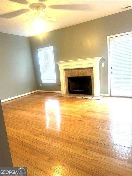 Building Photo - 7566 Larchwood Ln