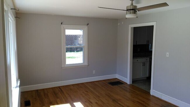 Foto del edificio - Fully Bricked Ranch Home in Monroe!