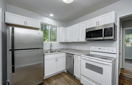 Foto del edificio - 5366 Clarendon Rd