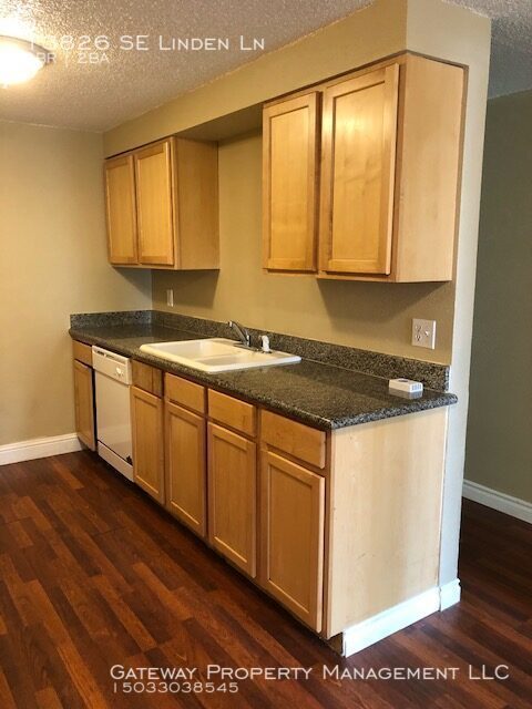 Foto del edificio - 13826 SE Linden Ln