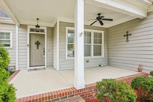 Foto del edificio - 1025 Princeton View Ln