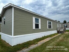 Building Photo - 2737 W Washington Center Rd