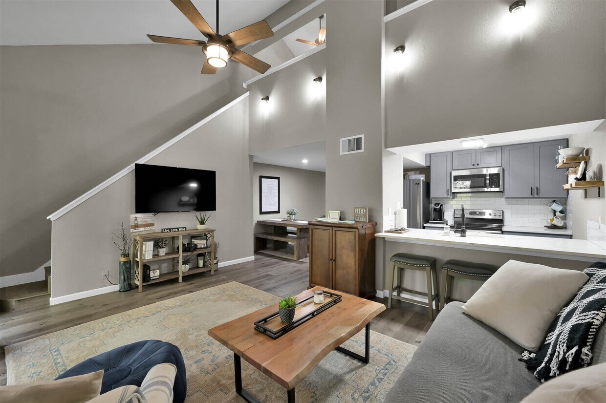 Foto principal - 3900 Aspen Dr