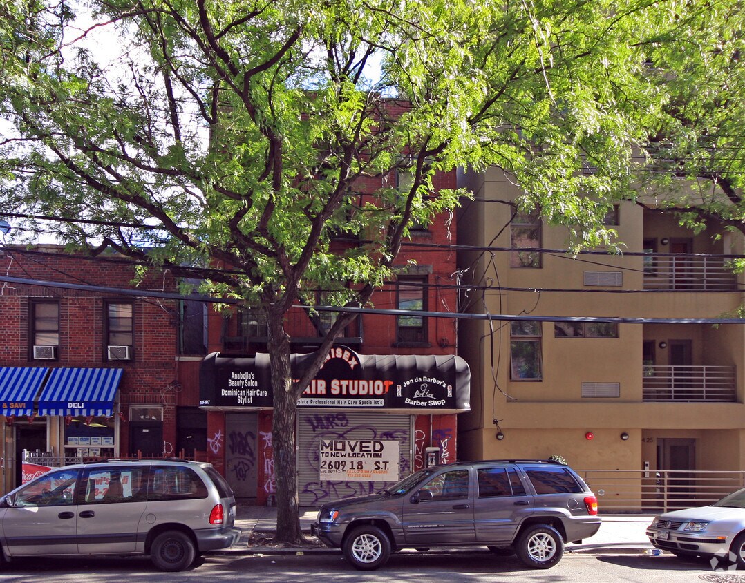 Foto del edificio - 1423 Broadway