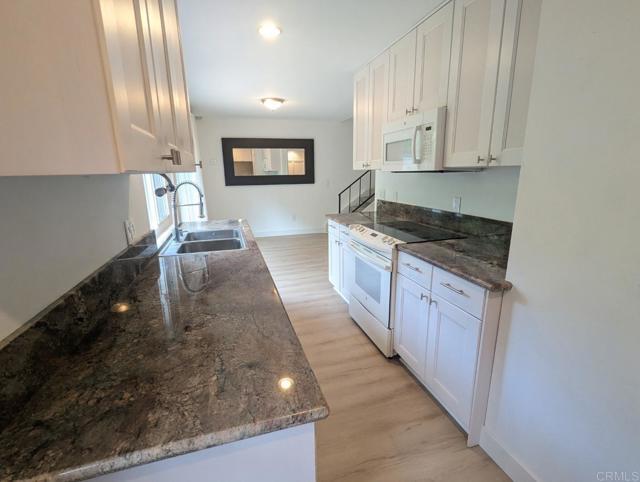 Foto del edificio - 508 Turfwood Ln