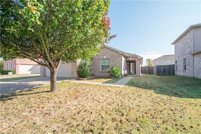 Building Photo - 5316 Tyler Dr