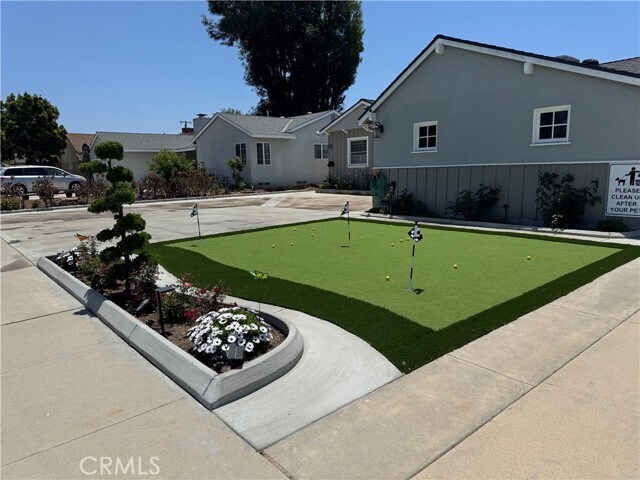 Foto del edificio - 10622 Artcraft Ave