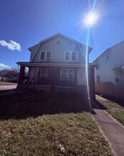 Building Photo - 1029 E 17th Ave