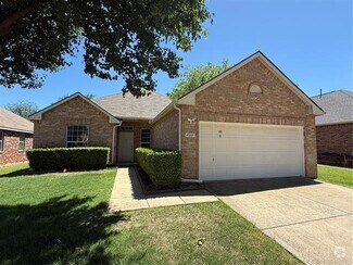 Building Photo - 4005 Hawkins Dr