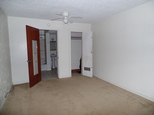 Building Photo - 361539 Pine St