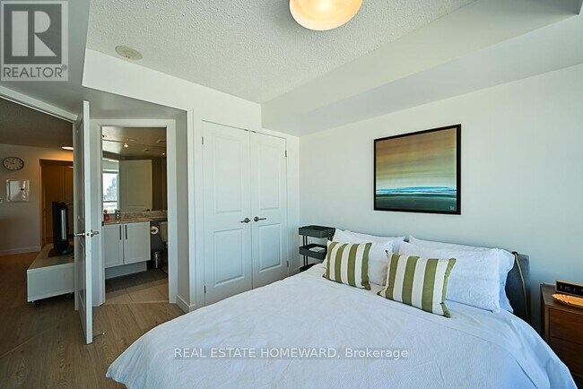 Building Photo - 125 Western Battery Rd