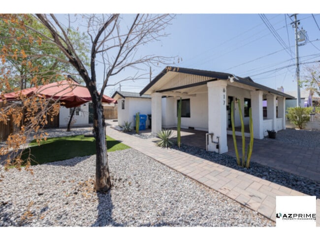 Building Photo - Discover the Epitome of Modern Living in t...