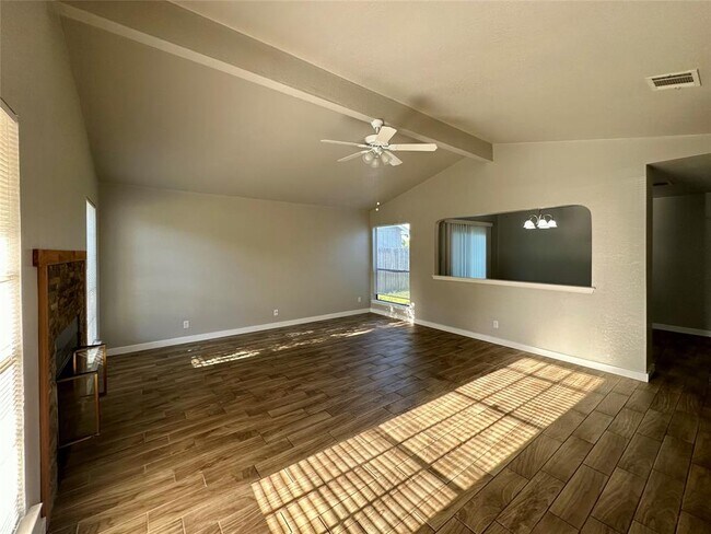 Foto del edificio - 804 Brookside Pass