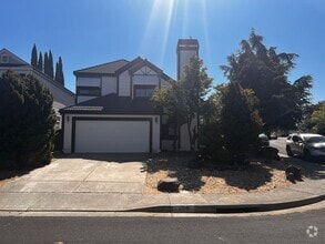 Building Photo - 2300 China Ln