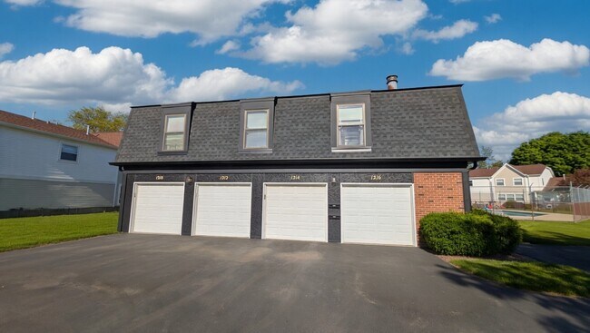 Foto del edificio - 1216 W Inverrary Ln