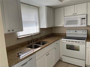 Foto del edificio - 28100 Pine Haven Way