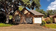 Foto principal - 4067 Heathersage Dr