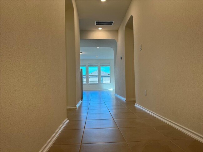 Building Photo - 4453 Acerno St