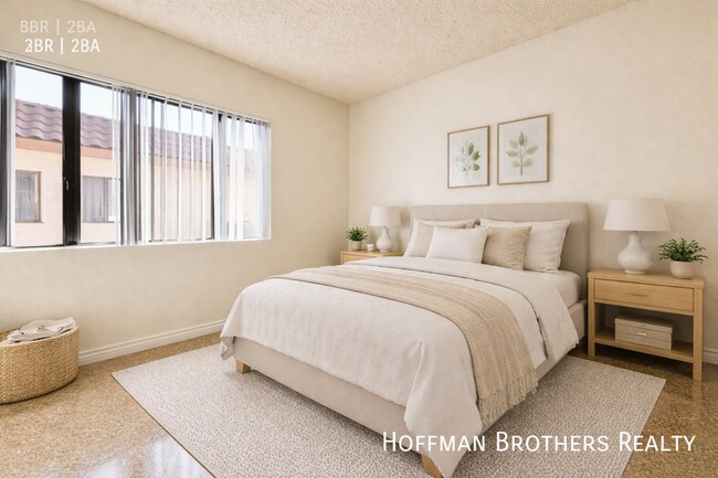 Foto del edificio - 8926 Burnet Ave