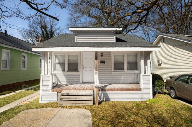 Photo - 828 W 42nd St House