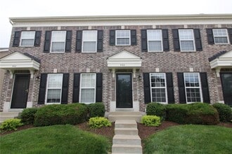 Building Photo - 440 Wild Oak Dr