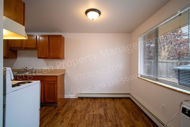 Foto del edificio - 208 S Jefferson Ave