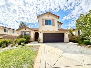 Building Photo - 34089 Dianthus Ln