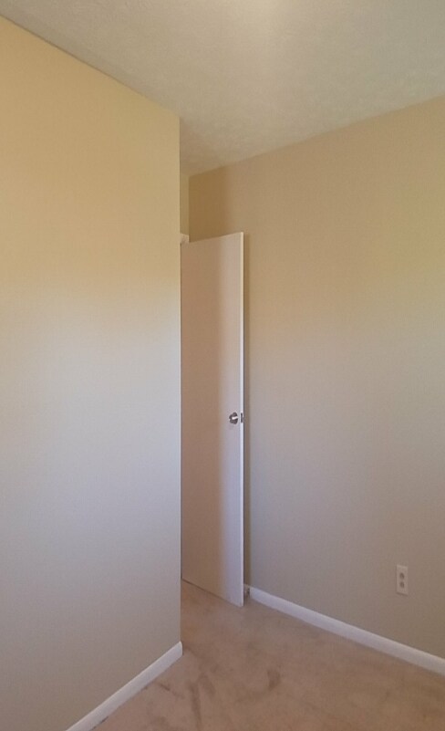 Foto del edificio - 8903 Channing Dr