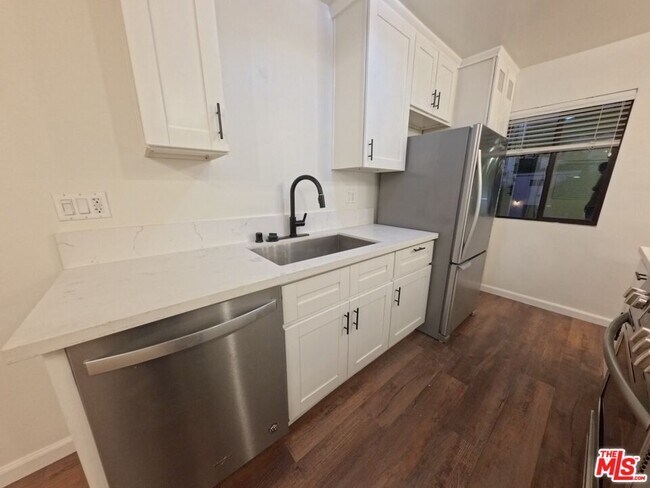 Foto del edificio - 6607 N Figueroa St