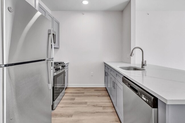 Interior Photo - Kinsley