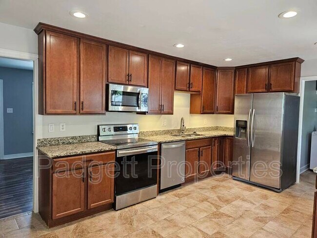 Foto del edificio - 2816 Haleys Hollow Rd