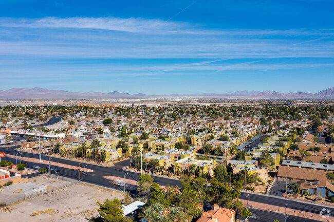 Building Photo - Avila Park Condominiums