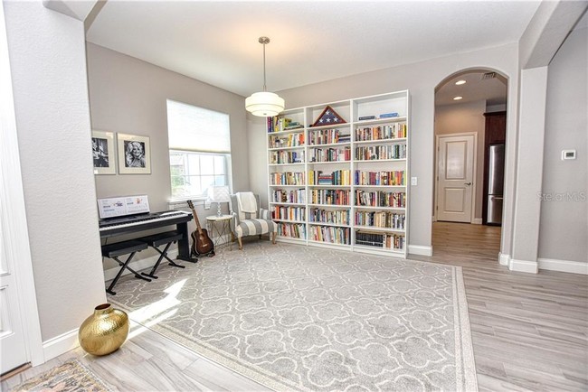 Foto del edificio - 7052 Highlands Creek Ave