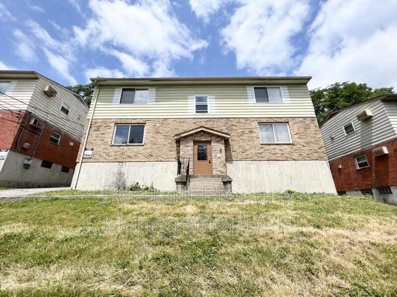 Primary Photo - 1733 Grand Ave