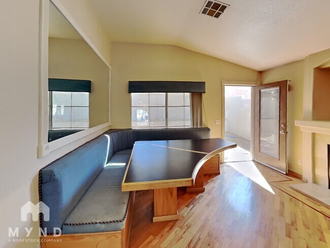 Building Photo - 7599 W Diablo Dr