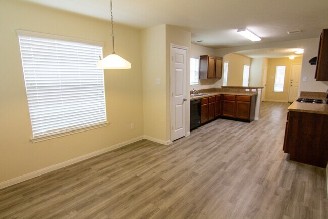 Building Photo - 11923 Pia Drive