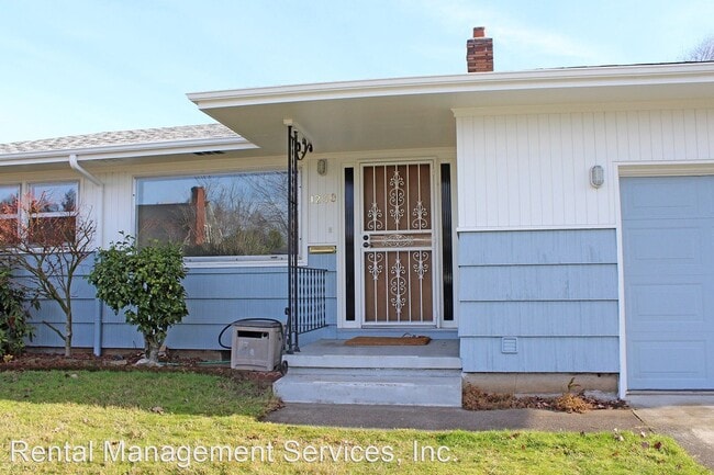 Building Photo - 3 br, 1 bath House - 1230 SE 93rd Avenue