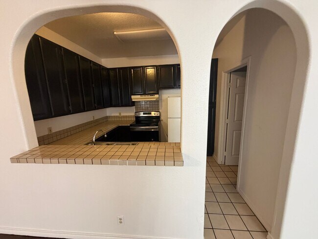 Foto del edificio - 2601 Alcott Ln
