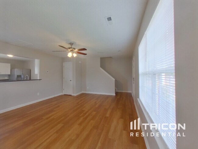 Building Photo - 11542 Stewarts Crossing Dr
