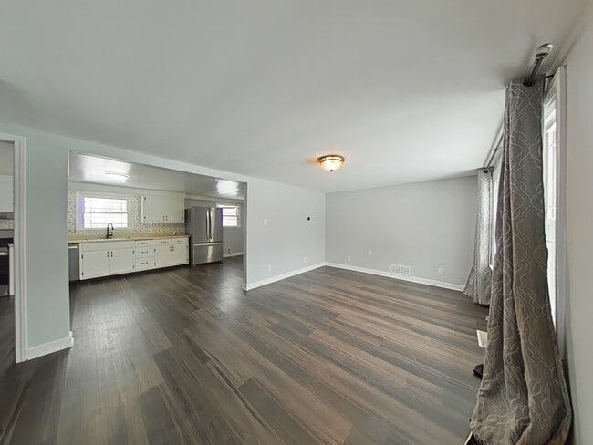 Foto del edificio - 19136 W Jacquie Ave