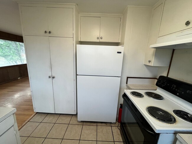 Building Photo - 99-228-228 Aiea Heights Dr