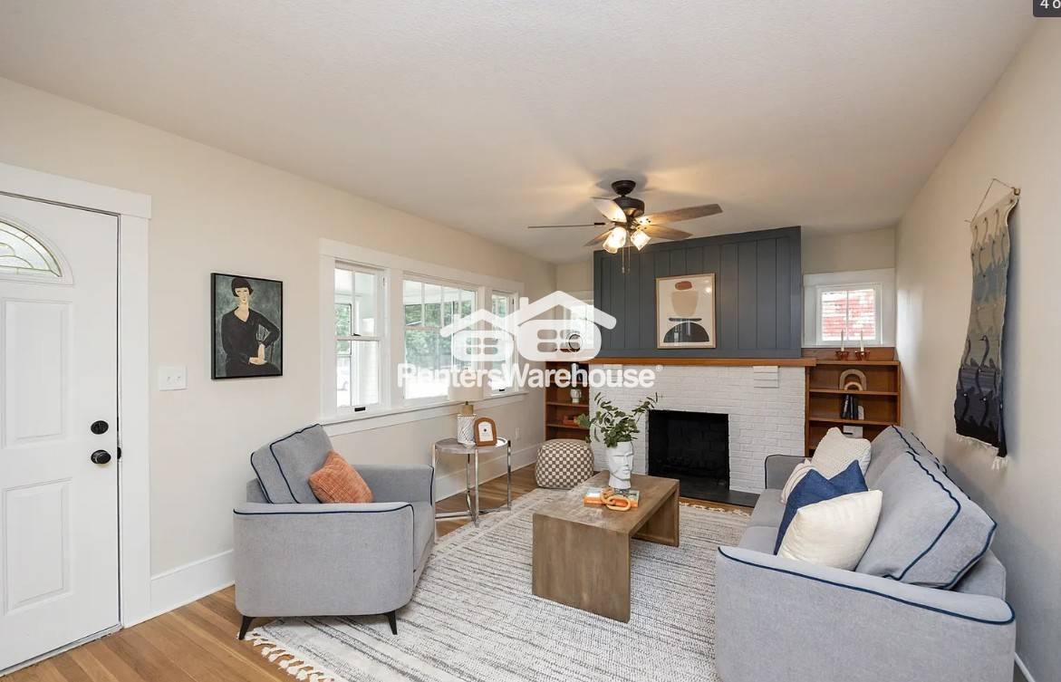 Building Photo - 710 31st St