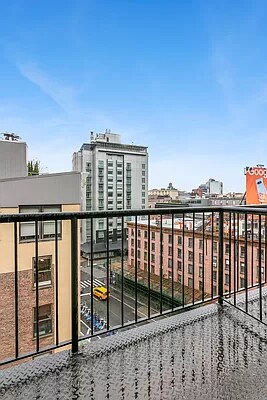 Foto del edificio - 350 W 14th St
