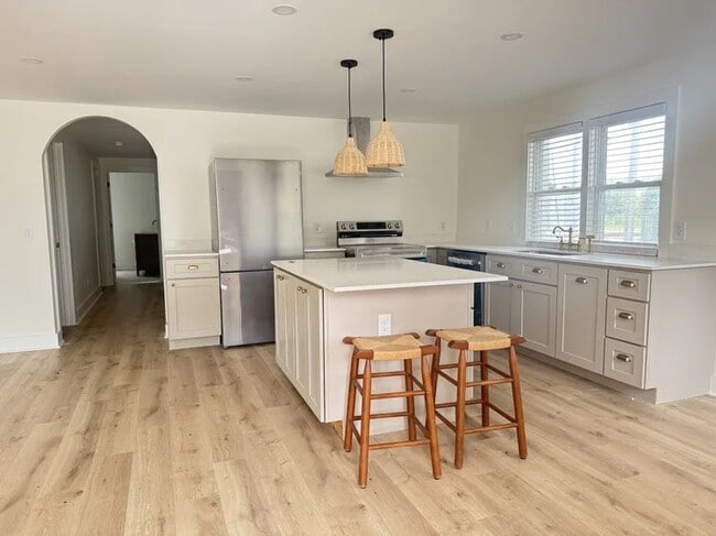 Foto del edificio - 2846 Appleton Ave