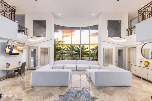 Foto del edificio - 6038 N 44th St