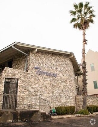 Building Photo - 2308 Enfield Rd
