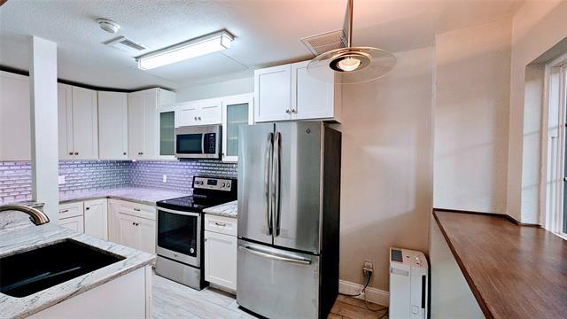 Foto del edificio - 3904 Rawlins St